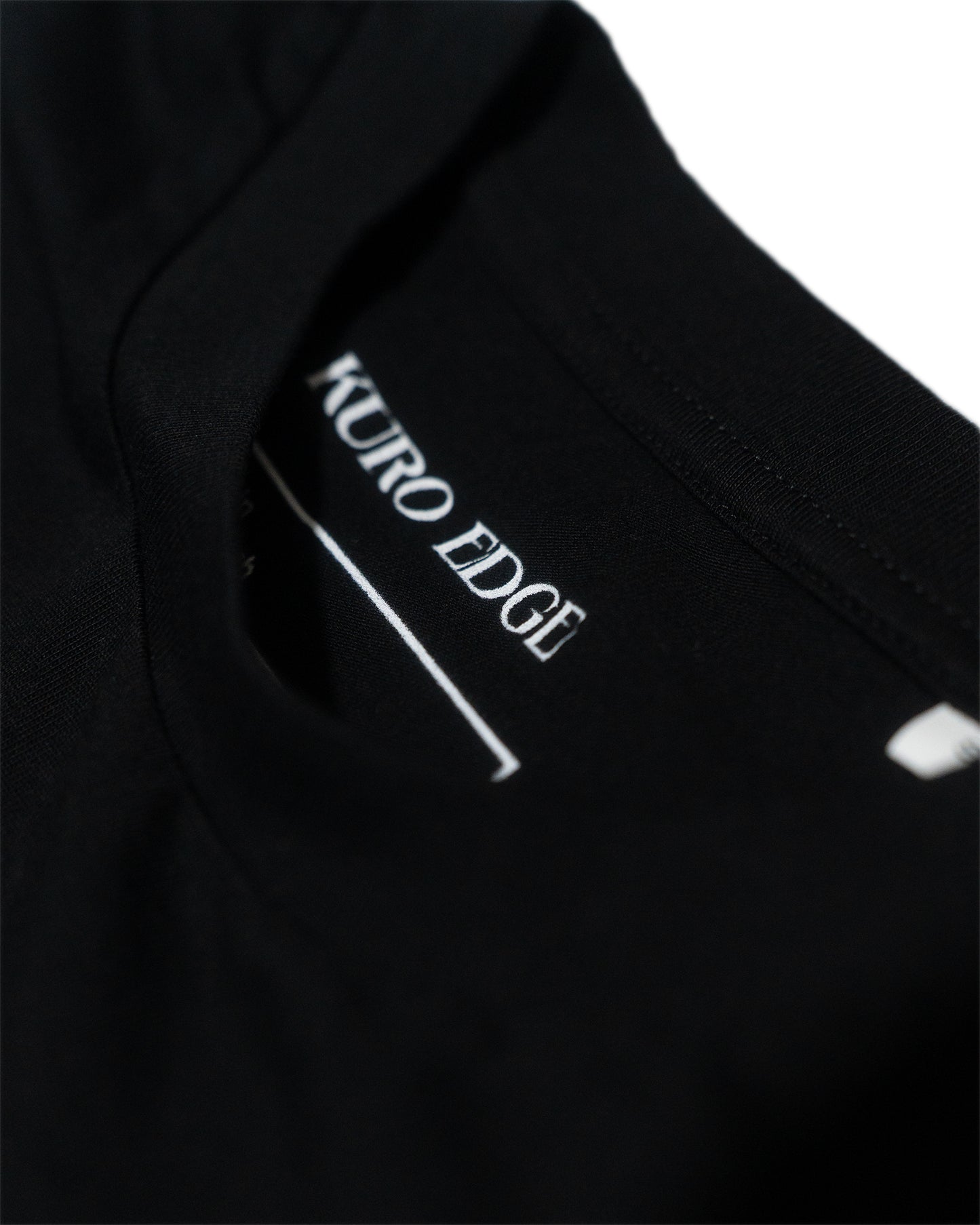 KURO EDGE Kyoku Series - Neko Amplifier Graphic T-Shirt