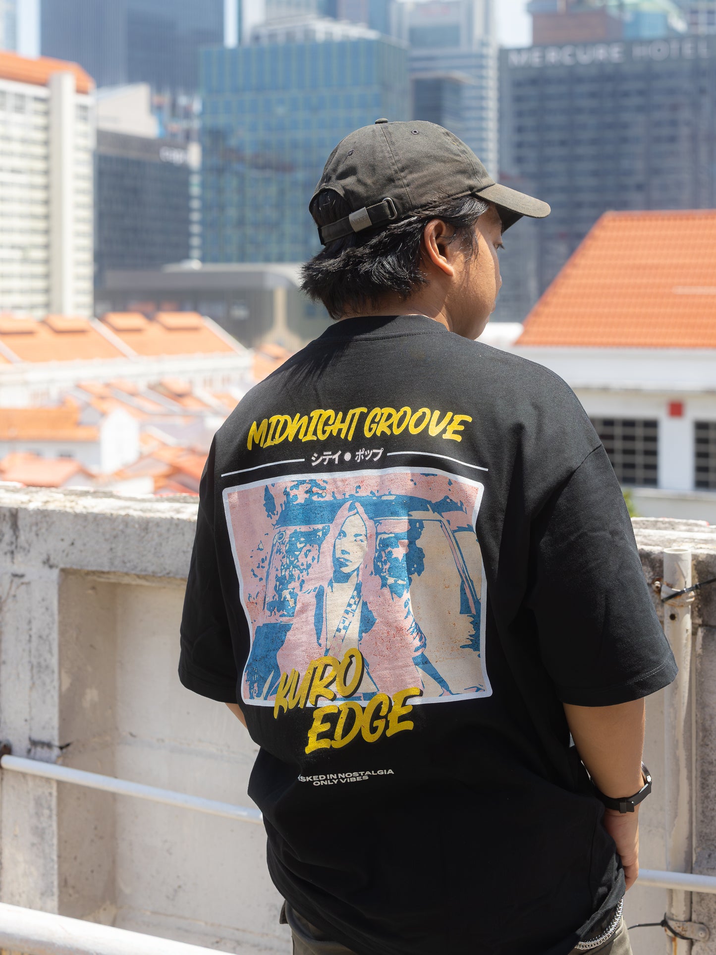 KURO EDGE Kyoku - City Pop Oversized T-Shirt